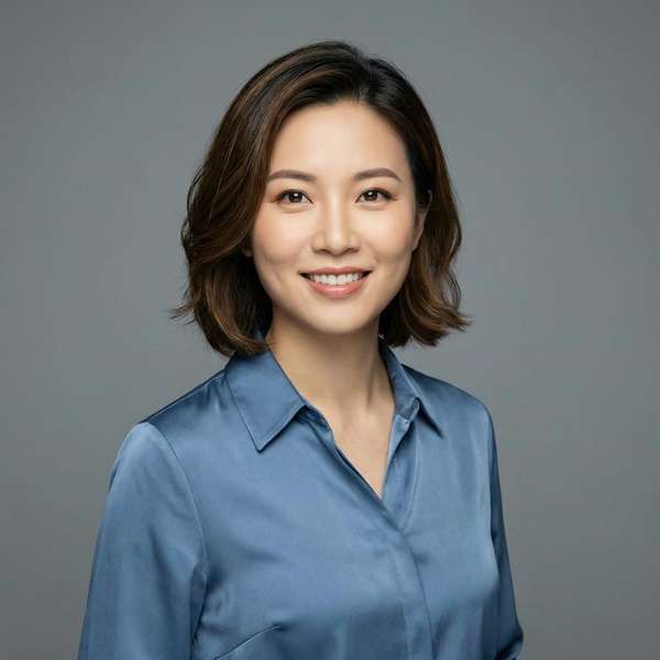 镜子前面社区顾问苏婉清